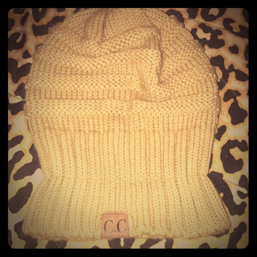 Cc toboggan tan in color beautiful!!